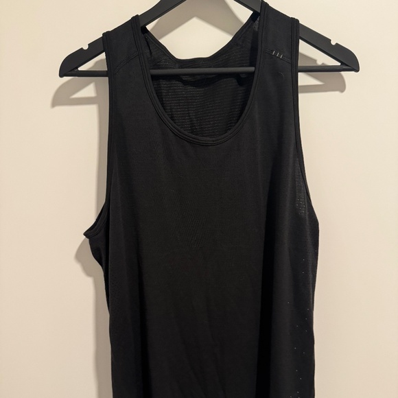 lululemon tank top - mens medium - brand new w/o tags - Picture 1 of 2